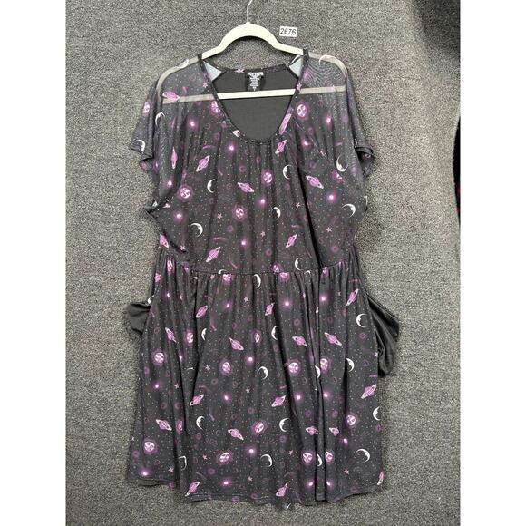 Hot Topic Dress Womens 3XL Skater Mesh Overlay Space Alien Galaxy Pockets - Picture 1 of 6